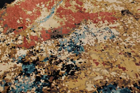 The finale: the centre of the field nearly filling the frame. Five seconds have shown that the design works both close u
